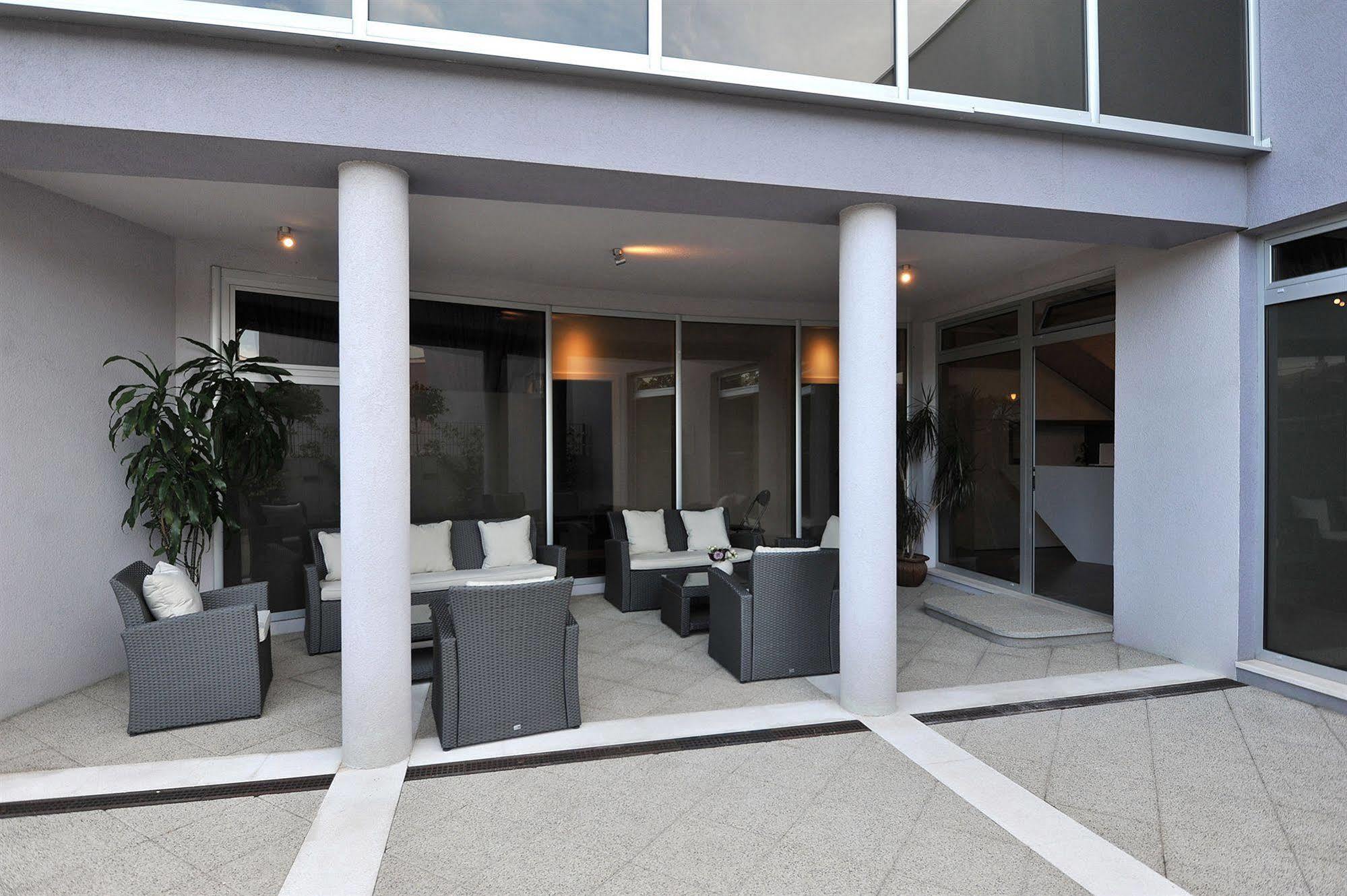 זאדאר Apartments & Rooms Lavandula Exclusive מראה חיצוני תמונה